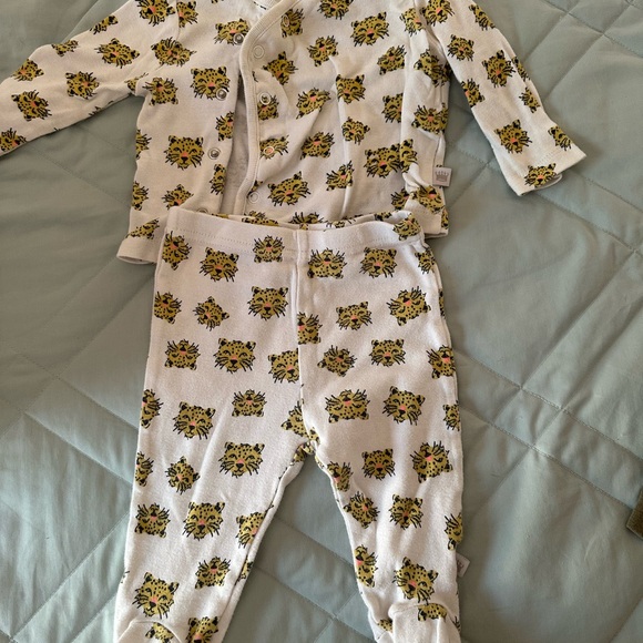 Rosie Pope Baby Outfit with Leopard Print - Picture 1 of 2
